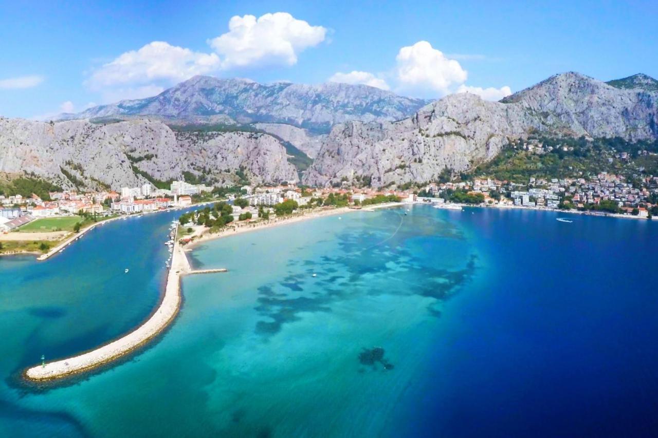 Apartments & Restaurant Galeb Marusici  Exterior photo