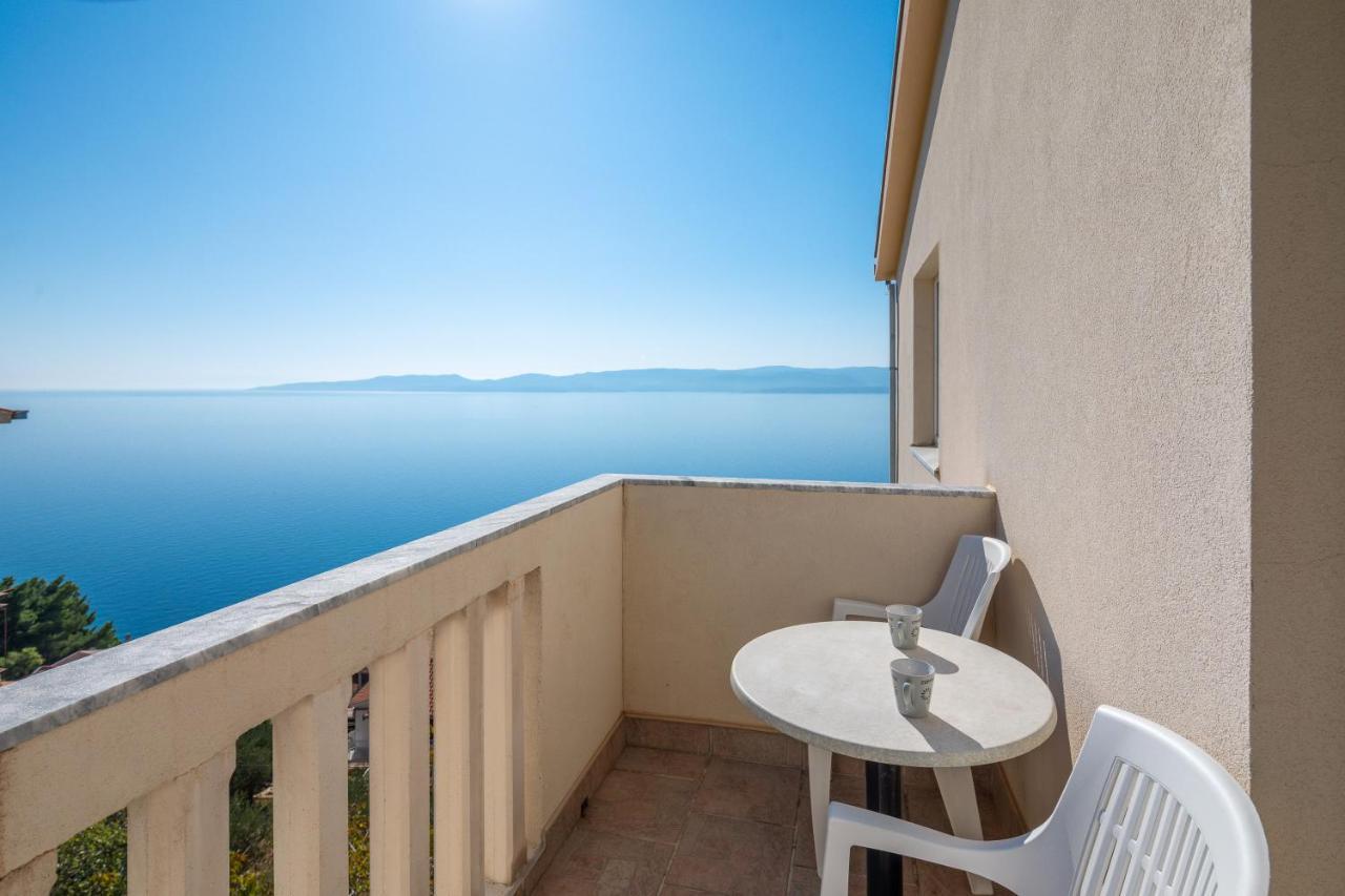 Apartments & Restaurant Galeb Marusici  Exterior photo